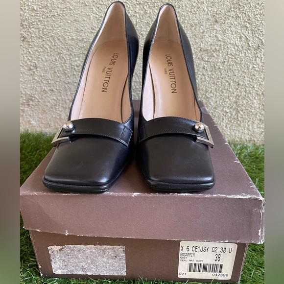 Vintage | Louis Vuitton | Genuine Black Leather Square Toe Heels | Size 38 | NEW - Picture 15 of 16